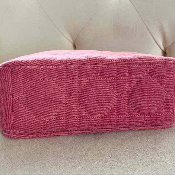 Christian Dior Macrocannage Caro Crossbody Medium Pink Denim - Picture 8 of 15